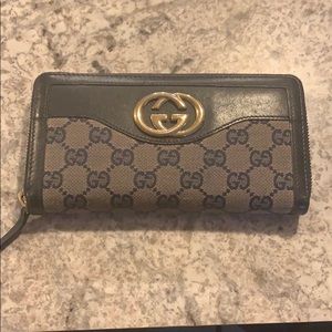 Gucci Wallet